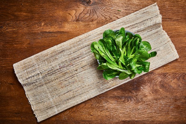 Feldsalat geputzt