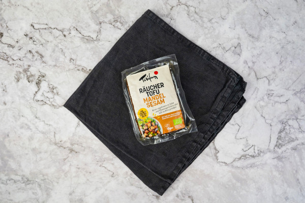 Bio Räucher Tofu Mandel Sesam