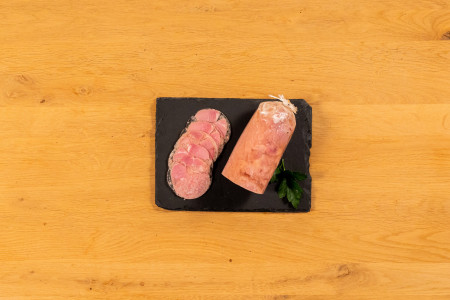 Kochmett mit Eisbein am Stück